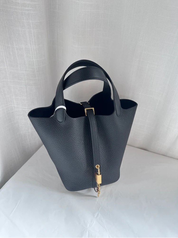 P18 Black GHW