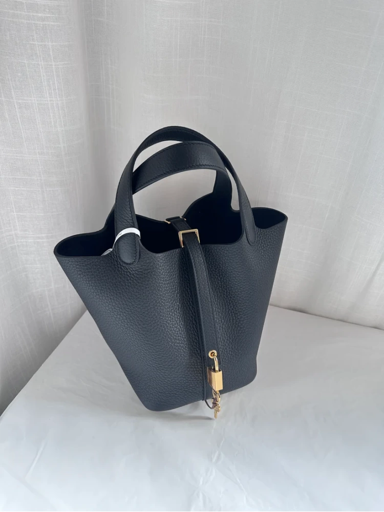 P18 Black GHW