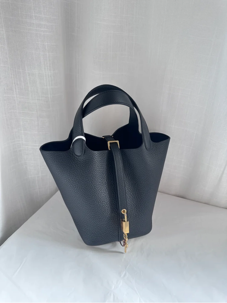 P18 Black GHW