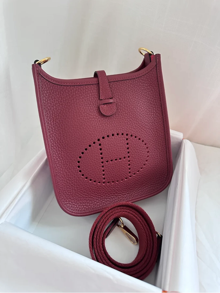 EVELYNE 16 Rouge H GHW
