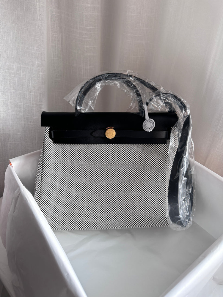 HERBAG 31 Ecru/Noir GHW